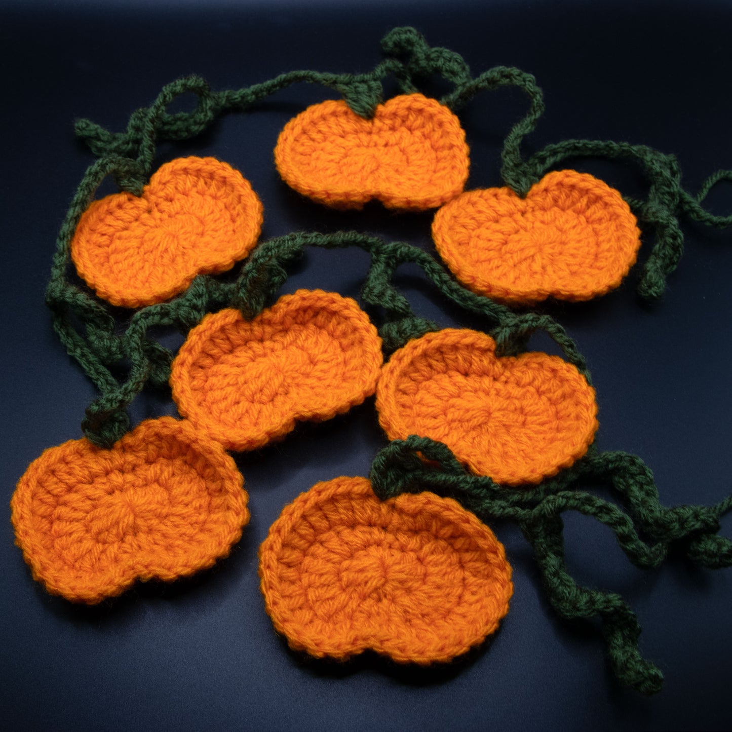 Pumpkin Garland (Dark Green Vines)