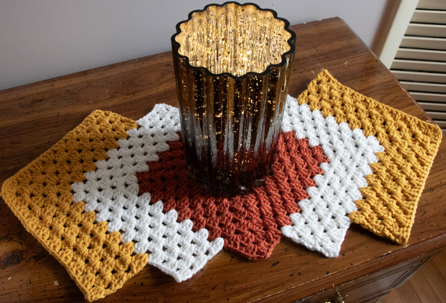 Table Runner (Candy Corn)
